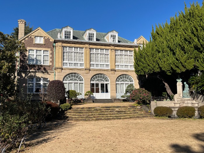 Hatoyama Hall, also known as Otowa Palace