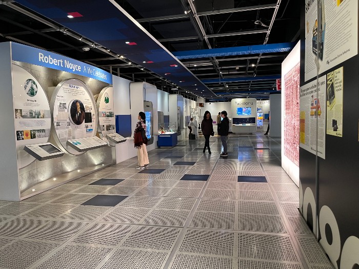 Intel Museum Displays