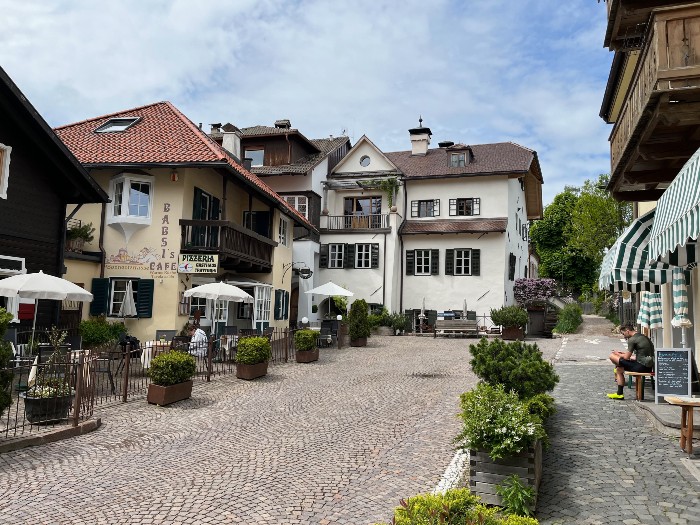 That Italian restaurant is where we had a nice lunch