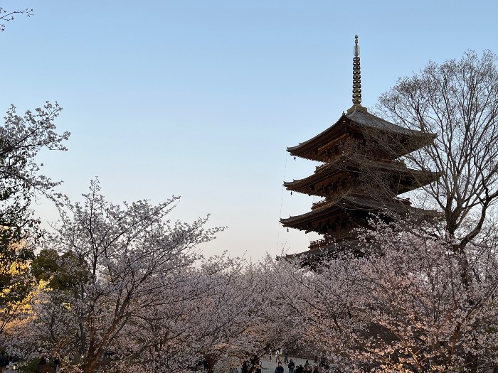 Tō-ji, an Historic Temple Established After the Capitol Moved to Kyoto
