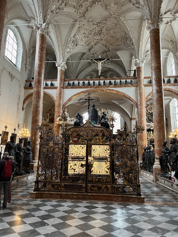 Maximillion I Tomb